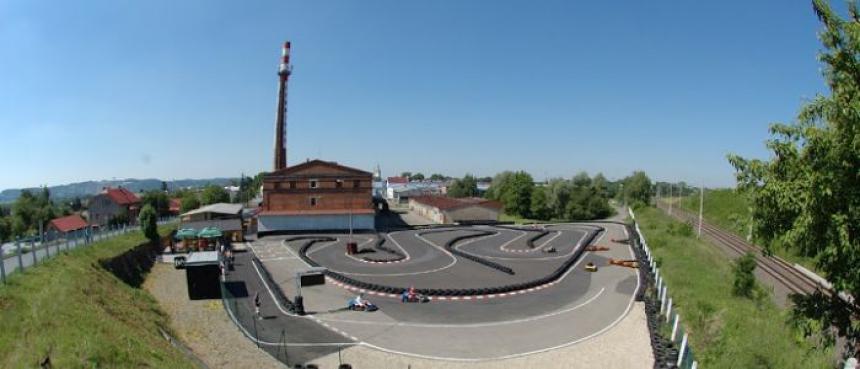 电路 KARTING ARENA LIPNíK LIPNíK NAD BE?VOU